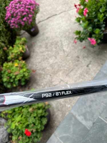 Senior Left Hand P92  Vapor Hyp2rlite Hockey Stick
