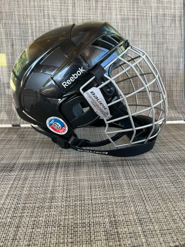 D4-1 Used Small Reebok 3K Helmet Retail