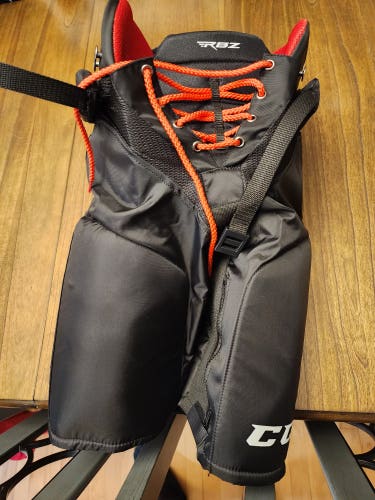 Junior New XL CCM RBZ 110 Hockey Pants