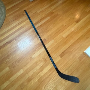 ****SOLD**** Senior Left Hand P88 Nexus 2N Pro Hockey Stick