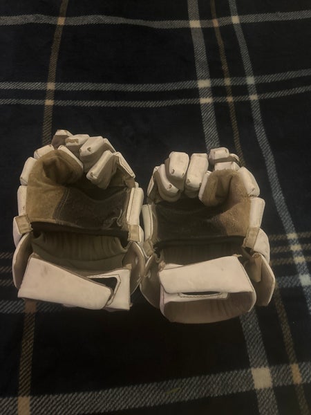 Used Nike 12" Vapor Lacrosse Gloves