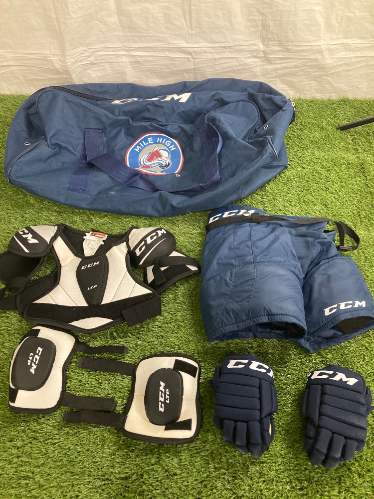 Used CCM Learn To Play Hockey Starter Kit