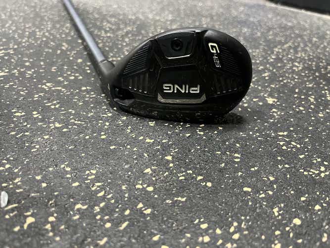 Used Ping G425 4 Hybrid Regular Flex Graphite Shaft Hybrid Clubs