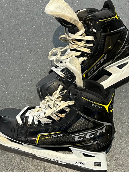 Senior Used CCM Super tacks 9370 Hockey Goalie Skates Regular Width Size 9.
