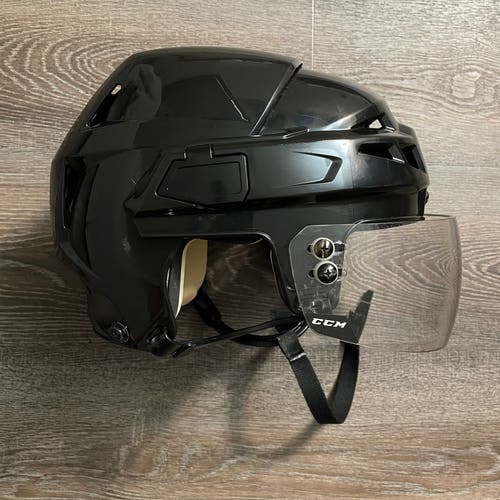 Pro Stock CCM V08 Helmet Sz M w/ VR25 Visor