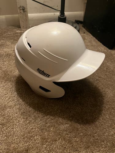 New Medium/Large Schutt Batting Helmet