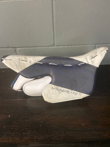 Bauer hyperlite goalie blocker