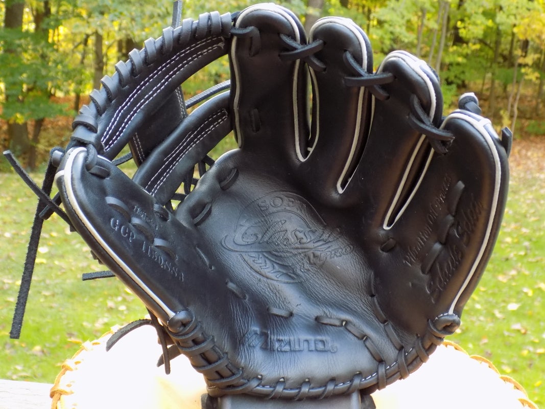 Mizuno Baseball Glove Chipper Jones model GBP1350PR, NOS, NWT, LHT, 13.5  MMX1350