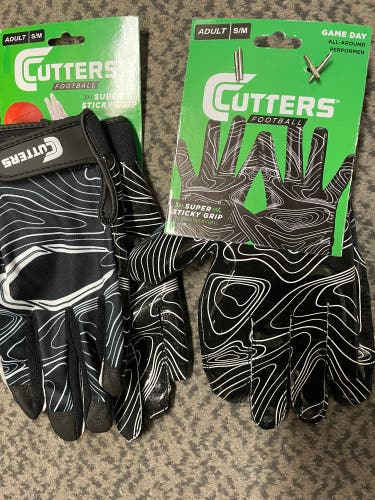2-Pack Cutters Game Day Adult Small Receiver gloves