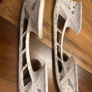 Used Bauer 263 mm Lightspeed edge