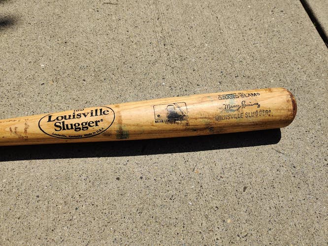 Louisville Slugger MLB180B Grand Slam Bat 30 oz 32"