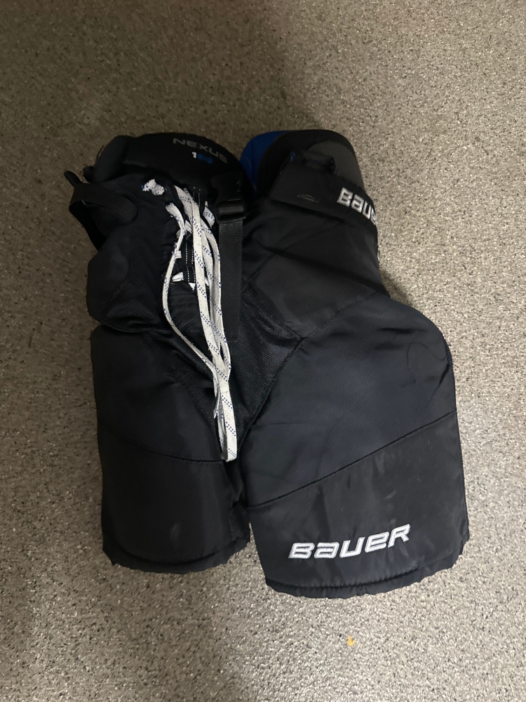 Used Junior Large Bauer Nexus 1N Hockey Pants