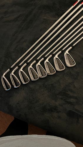 Men's Right Handed Regular Flex Steel Shaft Rocketbladez Tour Iron Set