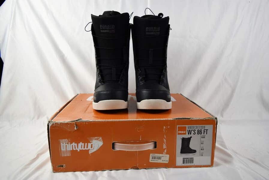 NEW THIRTYTWO 86FT SNOWBOARD BOOTS WOMEN SIZE 9