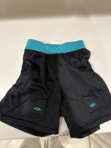 Never used! Shock Doctor Loose Mesh Shorts w/ Pelvic Protector, Girls Large