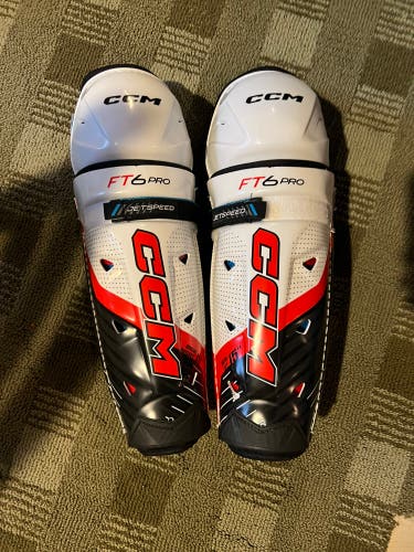 Ccm ft6 pro shin guards