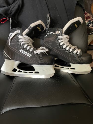 Used Bauer Regular Width Size 7 Supreme S140 Hockey Skates