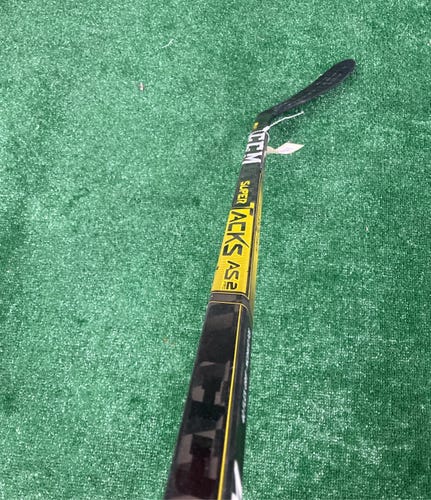 Used CCM Super Tacks AS2 Pro Right Hockey Stick P28