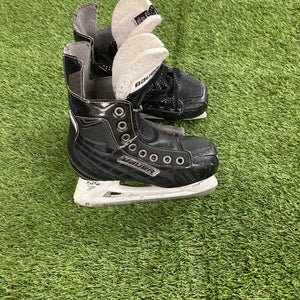 Bauer Nexus 5000 Hockey Skates | Junior 1.0