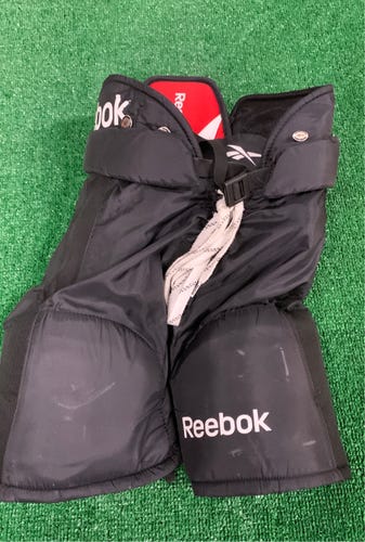Used Junior Reebok 14K Hockey Pants (Size: Medium)