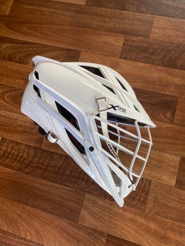 Player's Cascade XRS Pro Helmet