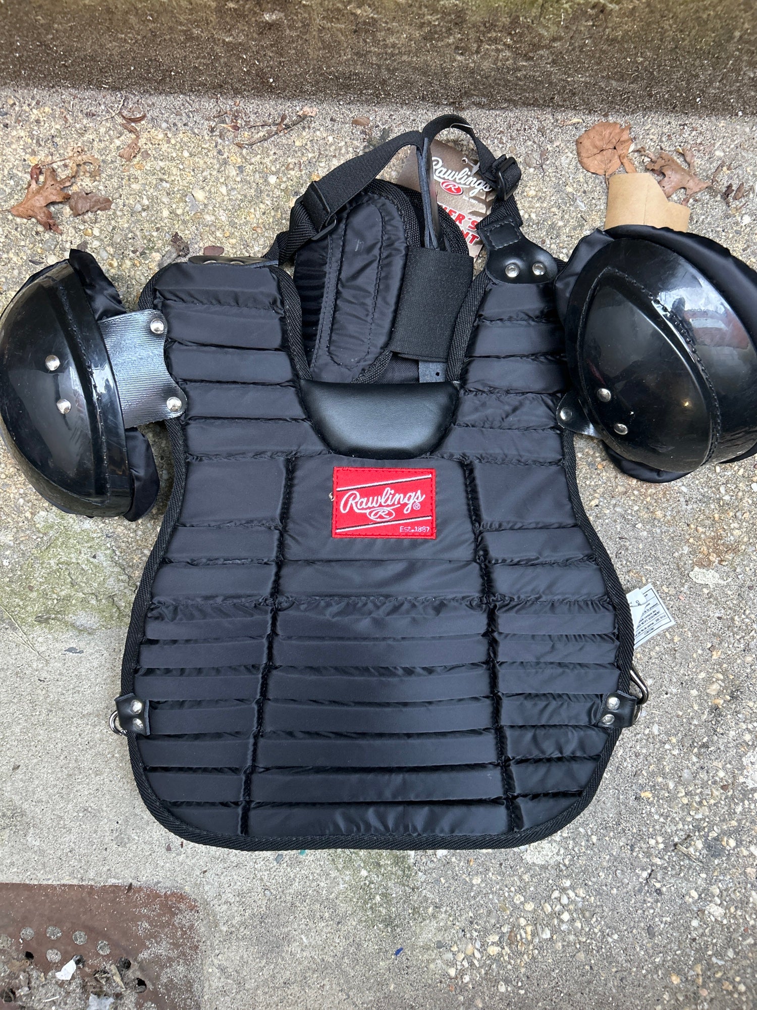 Rawlings Umpire Adult Chest Protector