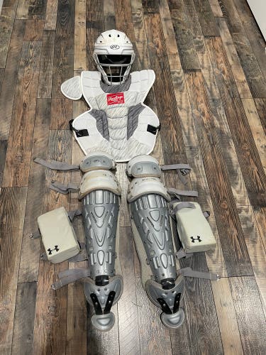 Rawlings Velo 2.0 Adult 16+ Baseball Catchers Gear Set NOCSAE - White Grey