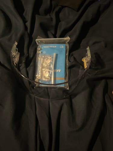 Bauer pro clip visor