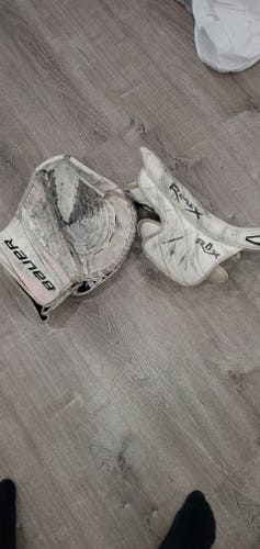 Bauer Regular RX8 Blocker & Glove