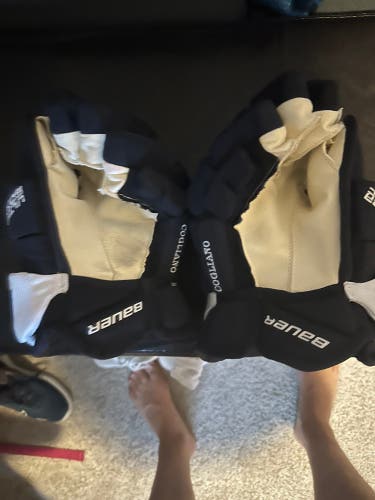 New Avalanche Bauer 13" Pro Stock Supreme Ultrasonic Gloves