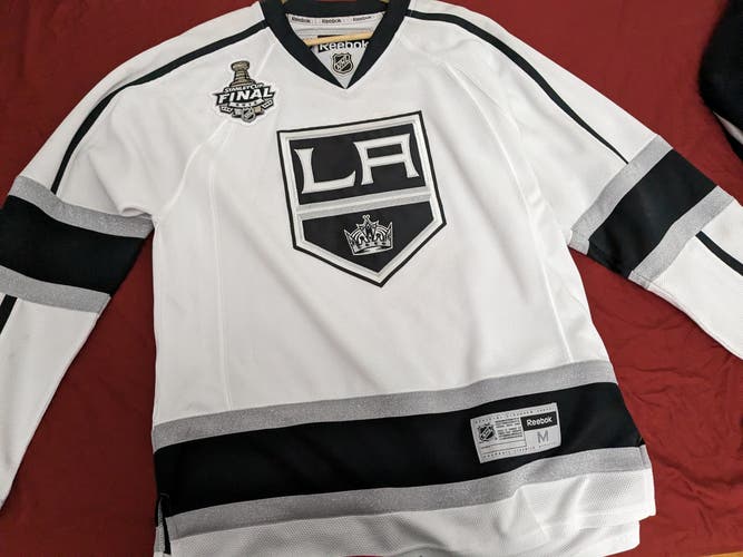 White Used LA Kings Medium Men's Reebok Jersey