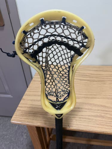 Used ECD Weapon X Head strung With STX Dura Mesh And Warrior Shaft