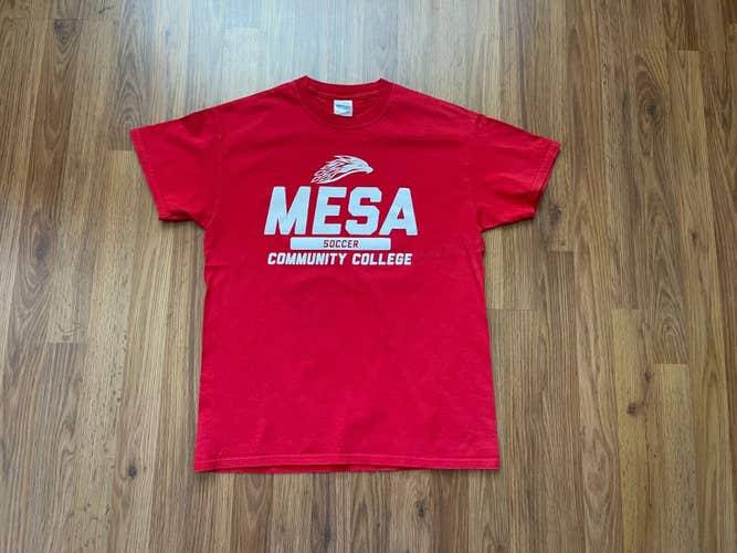 Mesa Community College Thunderbirds MCC NJCAA SOCCER Red Size Medium T Shirt!