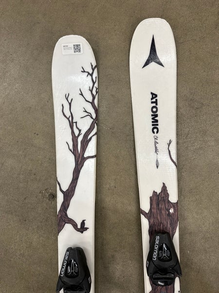 Bent Chetler 120 - 176 cm Used Atomic Powder Skis With Bindings