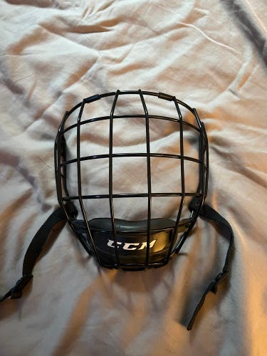 Large CCM Full Cage FM580