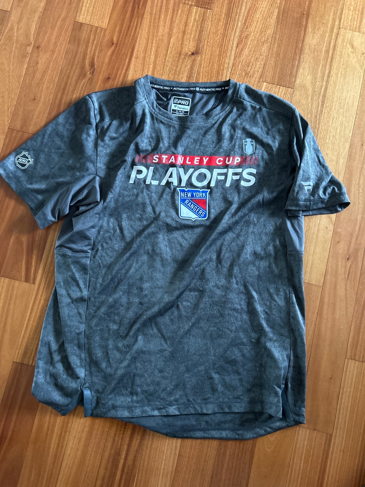 Brand New Grey Fanatics Pro Team Issued Stanley Cup Playoffs