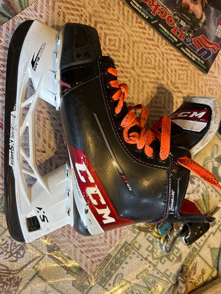 Used CCM Wide Width Size 7.5 JetSpeed FT475 Hockey Skates