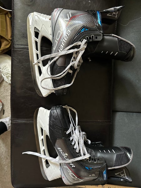 Like New Pro Stock Size 6.5 Vapor Hyperlite Hockey Skates