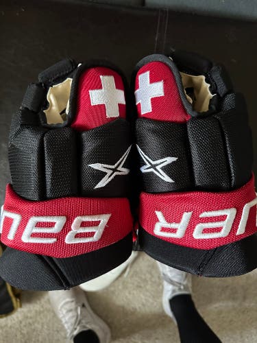 New Swiss National Team Bauer 13" Pro Stock Vapor 2X Pro Gloves