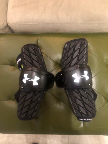 Under Armour VFT Arm Guards - like New