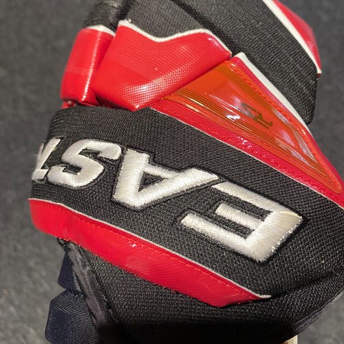 New Easton Black/Red Stealth RS Gloves 12"