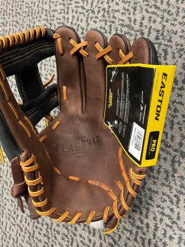 Easton Flagship 11.5” right hand throw glove