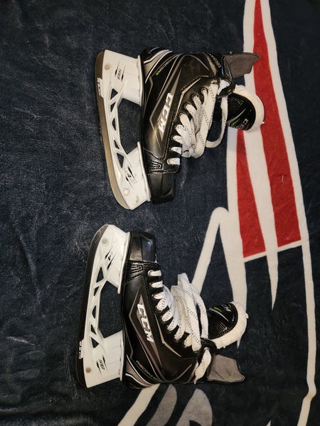 Senior Used CCM RibCor MaxxPro Hockey Skates Regular Width Size 8