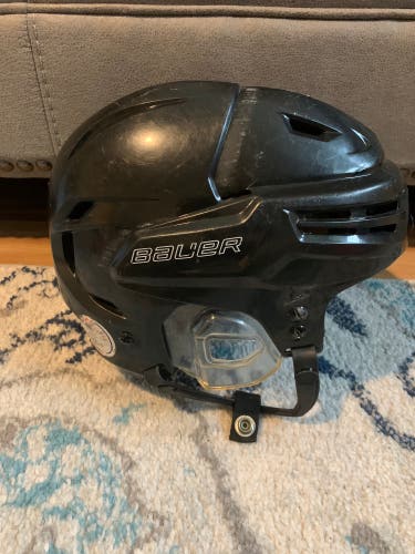 Bauer Reakt 100 Small Hockey Helmet