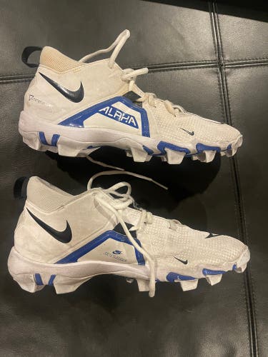 Unisex Molded Cleats Mid Top Alpha Menace 3 Shark