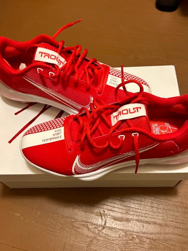 Nike- Men's Force Zoom Trout 7 Pro Cleats