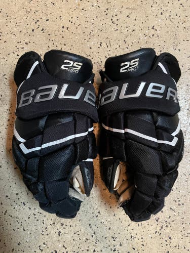 Used Bauer 14"  Supreme 2S Pro Gloves