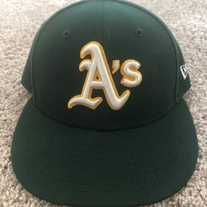 Atlanta Braves And Oakland A’s New Era Hat - Size 7