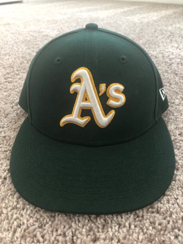 Atlanta Braves And Oakland A’s New Era Hat - Size 7
