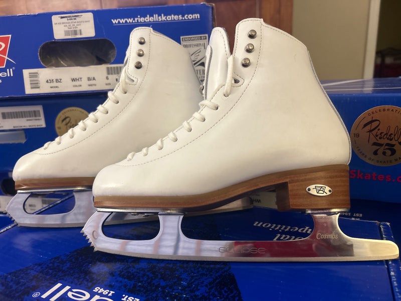 New Riedell 25 Motion Cosmos White Skates Size 3 Wide